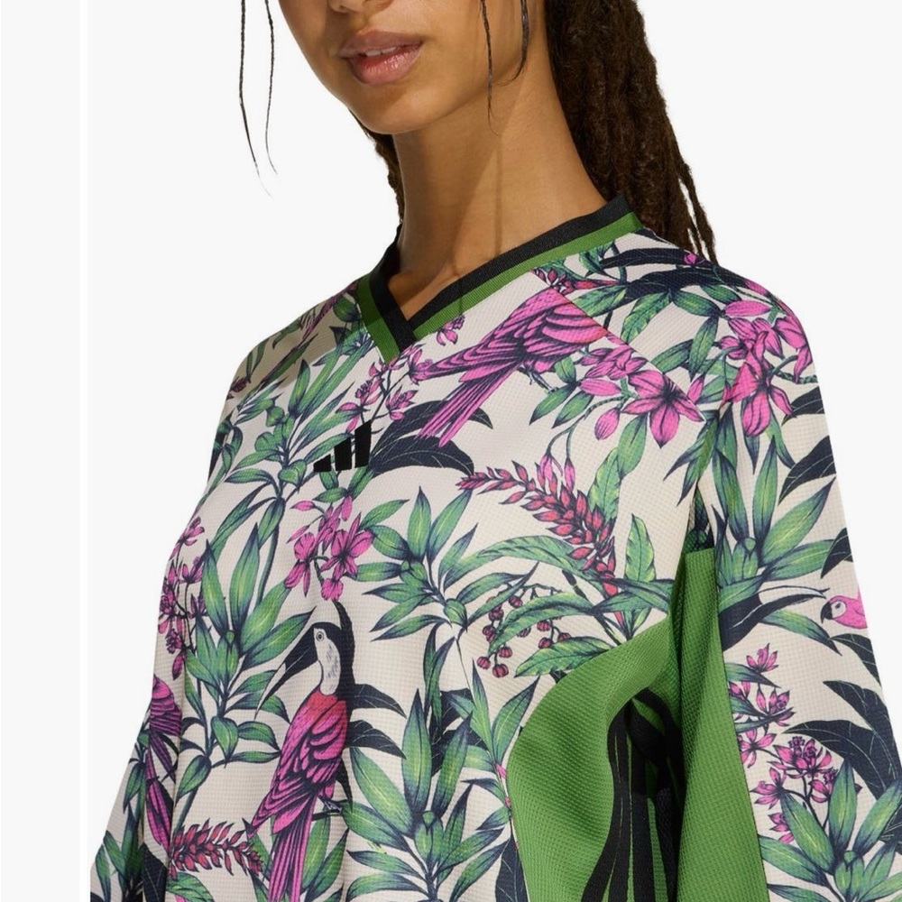 NWT adidas Women's x FARM Rio Premium T-Shirt Green/White/Pink Sz M - Picture 10 of 10